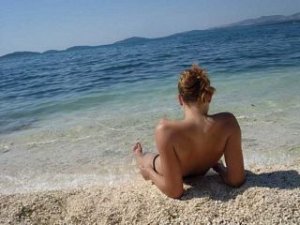 Mayeline massage sexe à Beaucaire, 30
